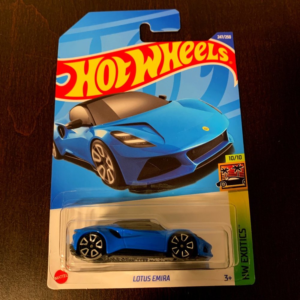 Hot Wheels LOTUS EMIRA